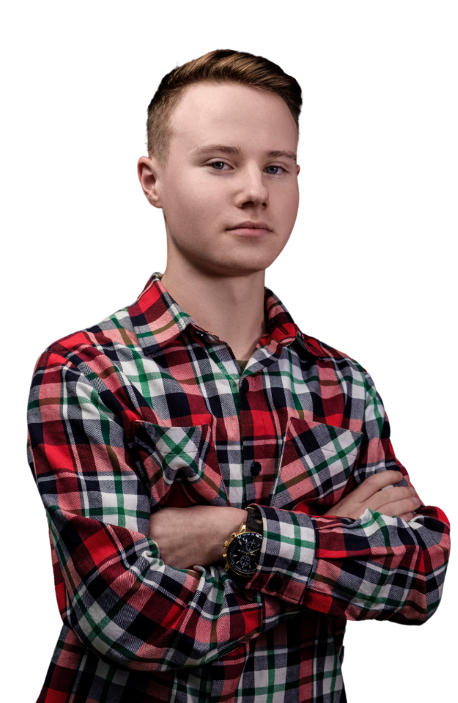 Максим — Барбер в барбершопе DEN'S